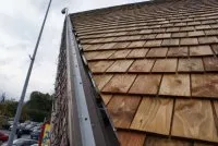 Vorschaubild des Artikels : Der Holzschindel